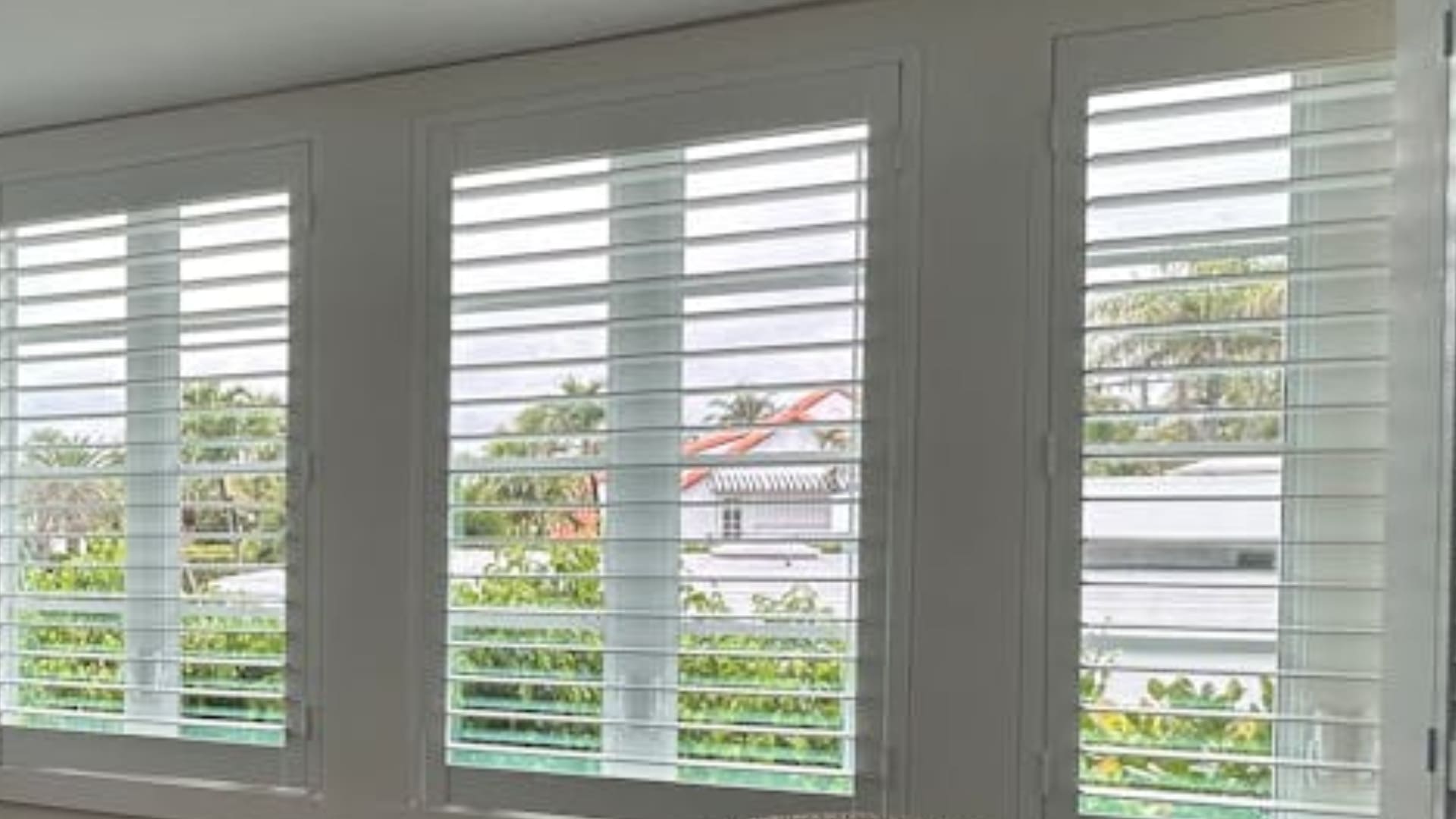 Shutters Frame Problem Common Window Shutter Problems & Solutions | BC Shutters Manufacturer